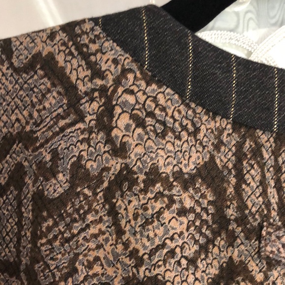 Carol little vest sz 12 leopard pinstripe grey - Picture 9 of 14